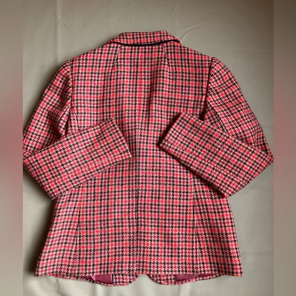 Red Houndstooth Blazer Wool Blend Crest Buttons Fully Lined Size 4 Talbots - Picture 5 of 10